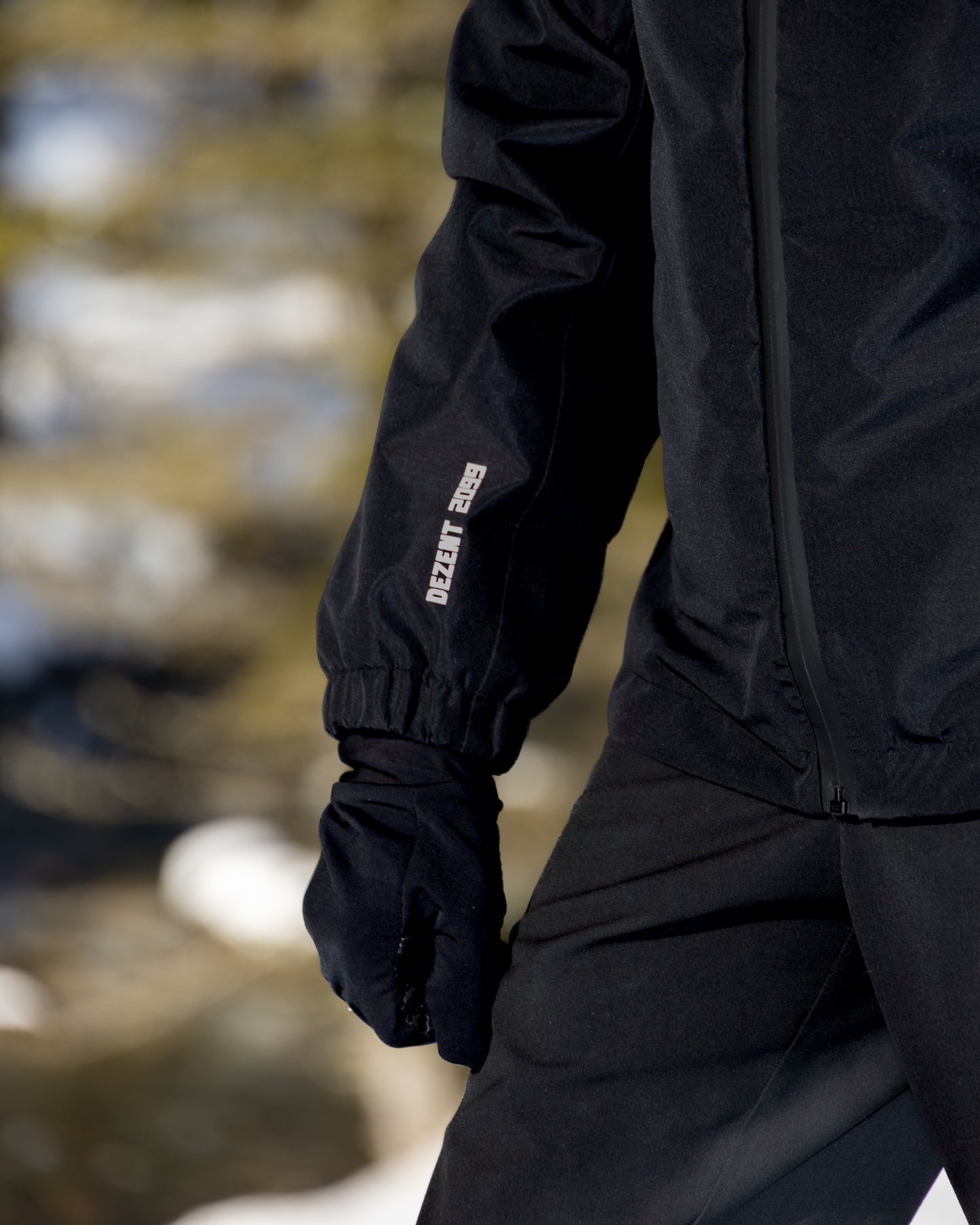 FOUR SEASON JACKET 2099 BLACK